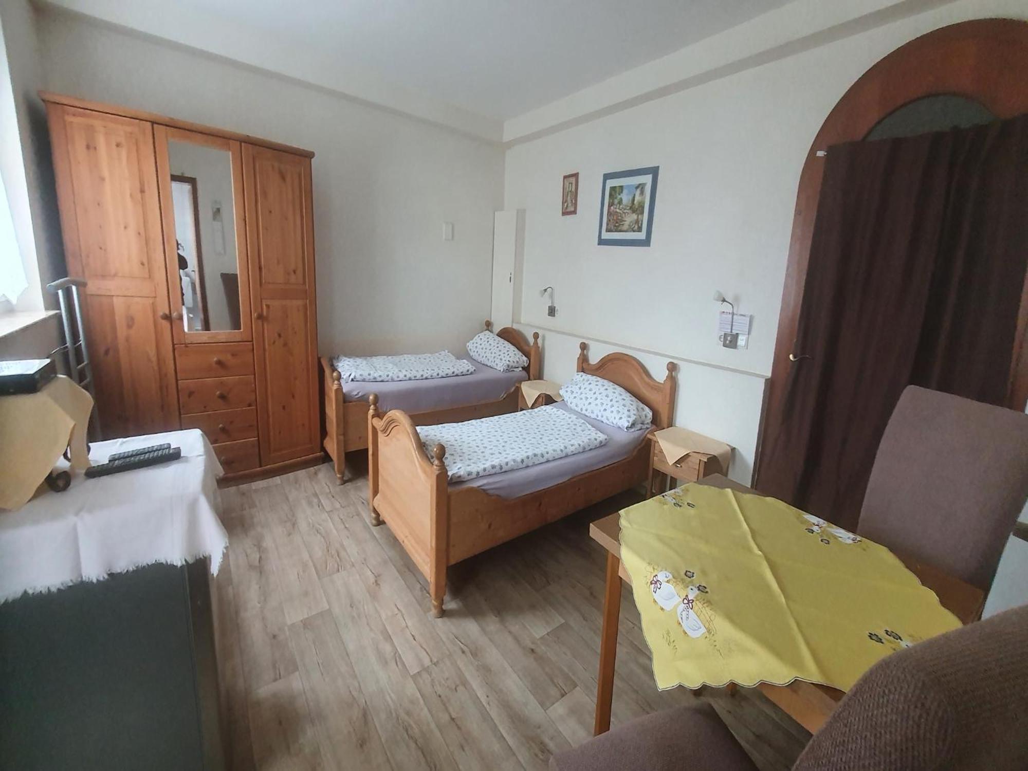 Large Detached Holiday Home In Hesse With Private Garden And Terrace Хомберг Экстерьер фото